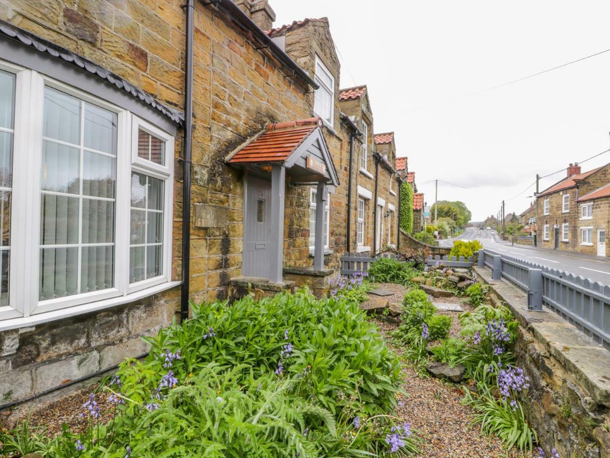 11A High Street Villa Scarborough Exterior photo